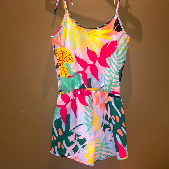 Adidas romper - Picture 3 of 5